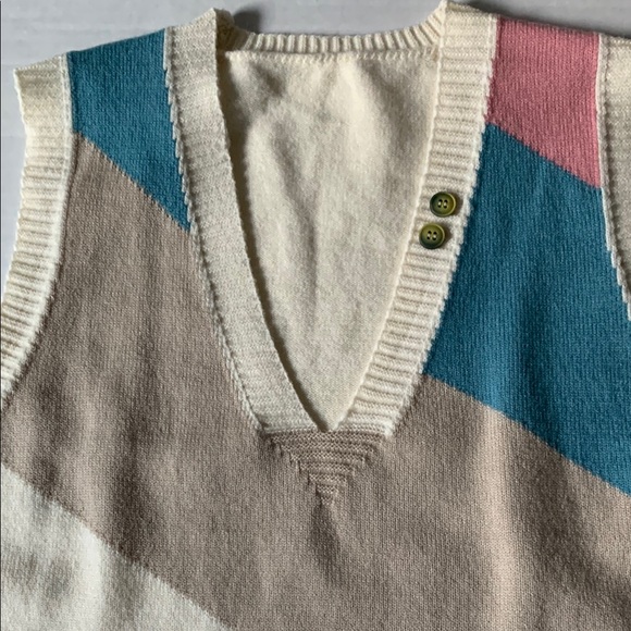 Colorblock Sleeveless Sweater  Vest - Picture 3 of 9